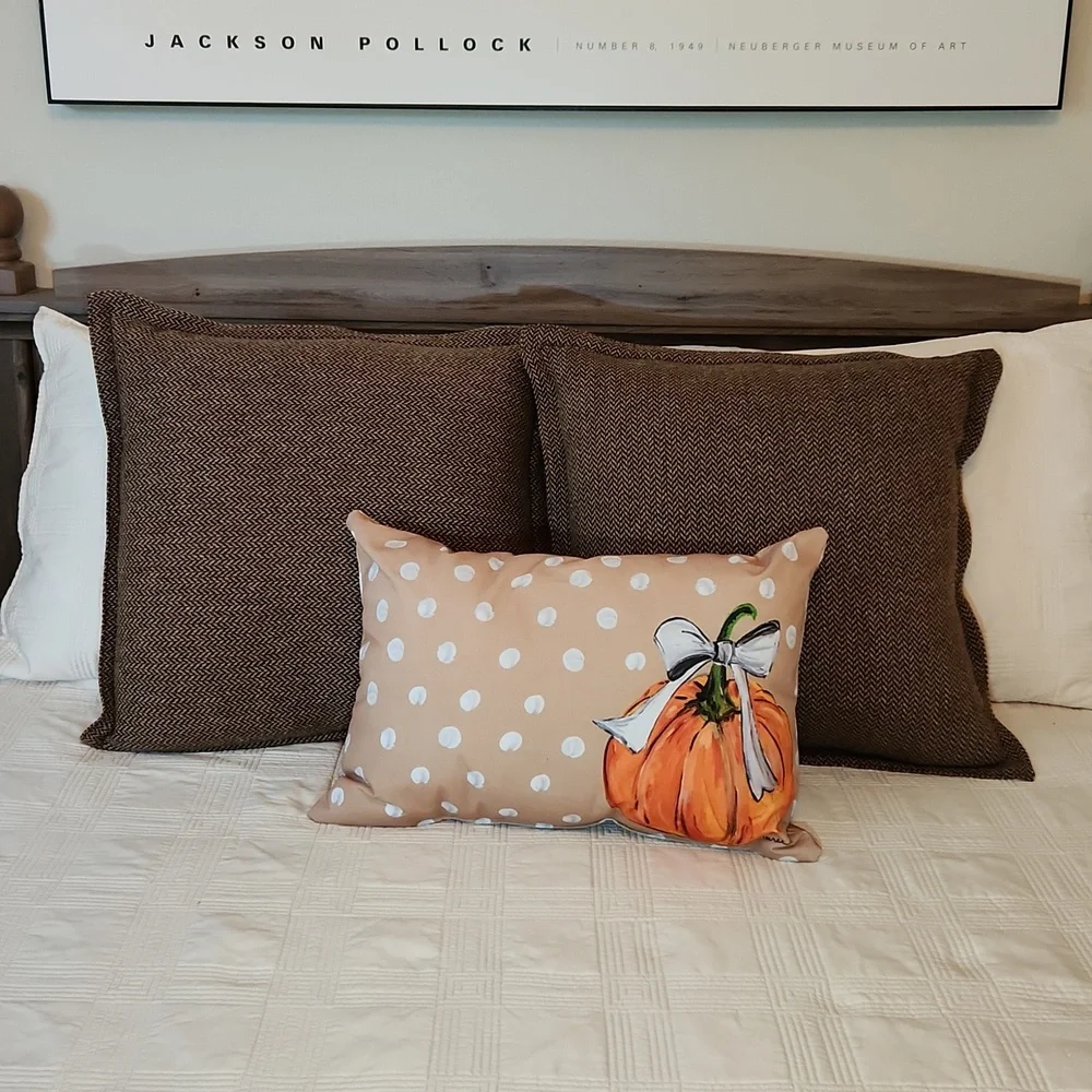 Decorative Seasonal Pillow - Timree